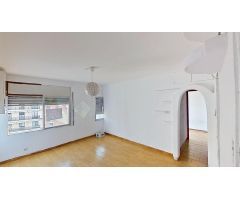 Piso en Venta en Ripollet, Barcelona