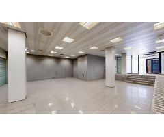 Local comercial en Venta en Terrassa, Barcelona