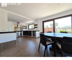 Chalet en Alquiler en Puerto de Gandía, Valencia