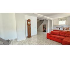 Casa de Pueblo en Venta en El Olivar, Valencia
