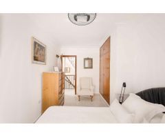 Amplio Triplex en Puerta de Carmona