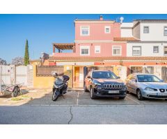 MAGNIFICA CASA EN MINAS GOLF AZNALCAZAR