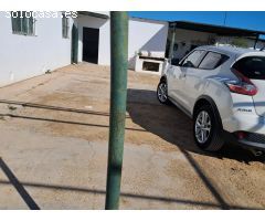 Vivienda y negocio en un solo lugar: descubre esta gran inversión  en Utrera