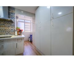 Vivienda cerca del parque Mirafloress