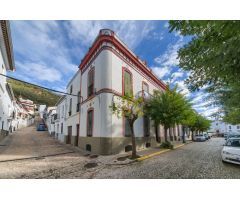 Casa Señorial en venta en Galaroza, Sierra de Huelva. Ideal Inversores.