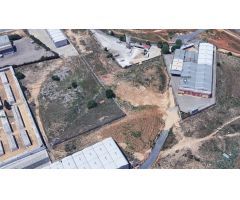 SUELO SIN EDIFICAR DESTINADO A LA INDUSTRIA EN POLIGONO PIEDRA HINCADA