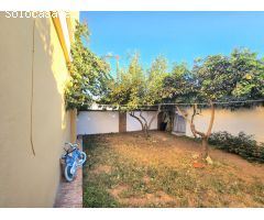 CHALET EN VENTA EN URBANIZACIÓN LA JUNCOSA EN ALCALA DE GUADAIRA