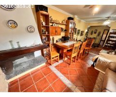Casa con Potencial de Reforma en Coca de la Piñera (Camas) – Una Oportunidad Inigualable