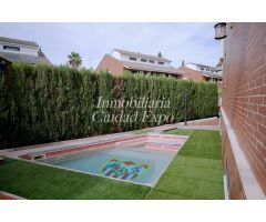 Chalet independiente en venta en espectacular urbanización Olivar Alto