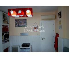 Chalet independiente en venta en espectacular urbanización Olivar Alto