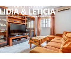 Casa en Alcala de Guadaira con gra patio pegada al centro
