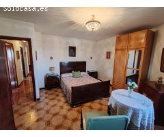 Piso con terraza para reformar