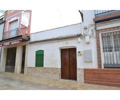 Venta de casa en el centro de Camas (Sevilla)