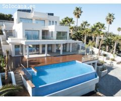 Villa de lujo de obra nueva con vistas panoramicas al mar en Moraira