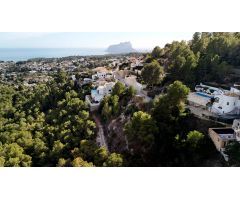 Parcela amplia con vistas panorámicas a Benissa