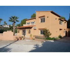 Baladrar Benissa Villa con dos apartamentos independientes