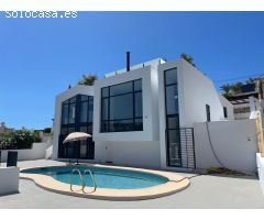 Cerca de Moraira Villa Moderna con licencia turística