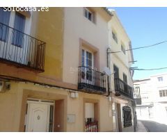 Casa de Pueblo en Venta en Villatobas, Toledo