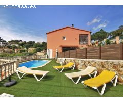 Chalet en Venta en Vidreres, Girona