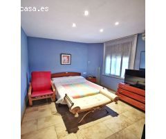 Chalet en Venta en Vidreres, Girona