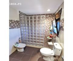 Chalet en Venta en Vidreres, Girona