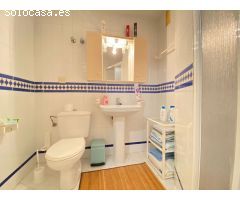 Piso en Venta en Torrox Costa, Málaga