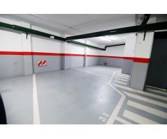 Plaza de Garaje Doble con Trastero en Badalona, La Salut
