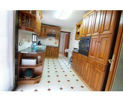 Magnífica Casa en Venta en Badalona, Zona La Salut