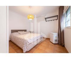 Chalet en Venta en Valencia de las Torres, Valencia