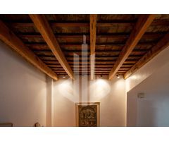 Chalet en Venta en Valencia de las Torres, Valencia