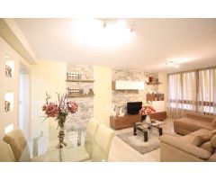 EN VENTA PISO CON TRES DORMITORIOS
