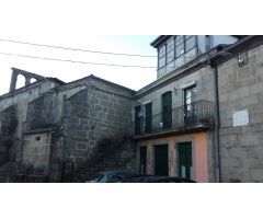 Edificio en Leiro