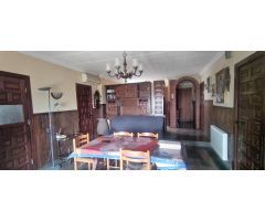 CASA CON PARCELA EN RIVER PARK