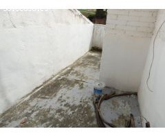 PISO PARA REFORMAR EN ZONA TRANQUILA DE SURIA A UN PASO DEL CENTRO EN VENTA