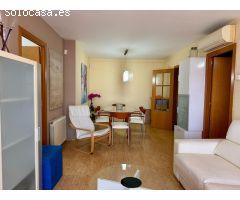 Piso seminuevo en venta en Sagrada Familia con  3 hab. parking incluido, ascensor y balcon