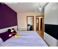 Piso seminuevo en venta en Sagrada Familia con  3 hab. parking incluido, ascensor y balcon