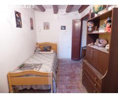 CASA  EN ARTÈS PARA REFORMAR PARA GRANDES FAMILIAS O PARA HACER 6 APARTAMENTOS. IDEAL INVERSORES