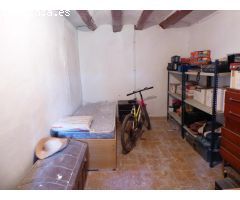 CASA  EN ARTÈS PARA REFORMAR PARA GRANDES FAMILIAS O PARA HACER 6 APARTAMENTOS. IDEAL INVERSORES