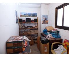 CASA  EN ARTÈS PARA REFORMAR PARA GRANDES FAMILIAS O PARA HACER 6 APARTAMENTOS. IDEAL INVERSORES