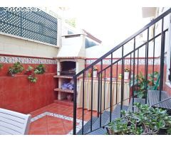 Chalet Adosado en urbanización cerrada zona Teatinos