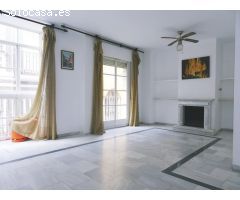Impresionante y señorial piso en el centro de Lucena
