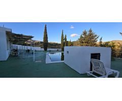Magnifico conjunto hotelero en funcionamiento