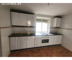 CASA EN EL SALOBRAL 4 DORMITORIOS Y DOS BAÑOS CON GARAJE