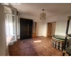 CASA EN EL SALOBRAL 4 DORMITORIOS Y DOS BAÑOS CON GARAJE
