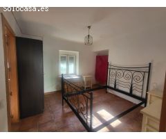 CASA EN EL SALOBRAL 4 DORMITORIOS Y DOS BAÑOS CON GARAJE