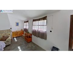 ¡CASA EN AGUAS NUEVAS CON PATIO ENORME!