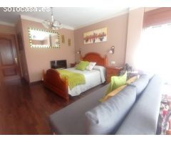 Chalet en Venta en Valdoviño, La Coruña