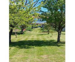 Chalet en Venta en Valdoviño, La Coruña