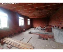 Casa de Pueblo en Venta en Cerdido, La Coruña