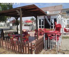 BAR/RESTAURANTE CON VIVIENDA EN LA TORRETA III (TORREVIEJA)